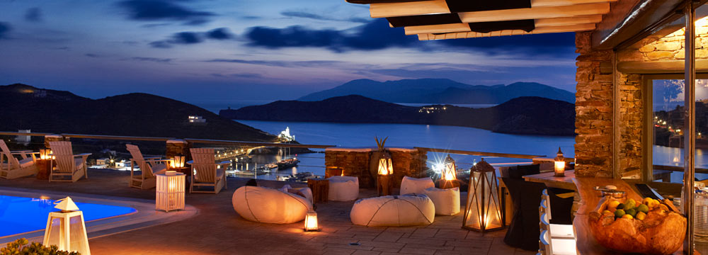 Liostasi Hotel Swimming Pool Night view