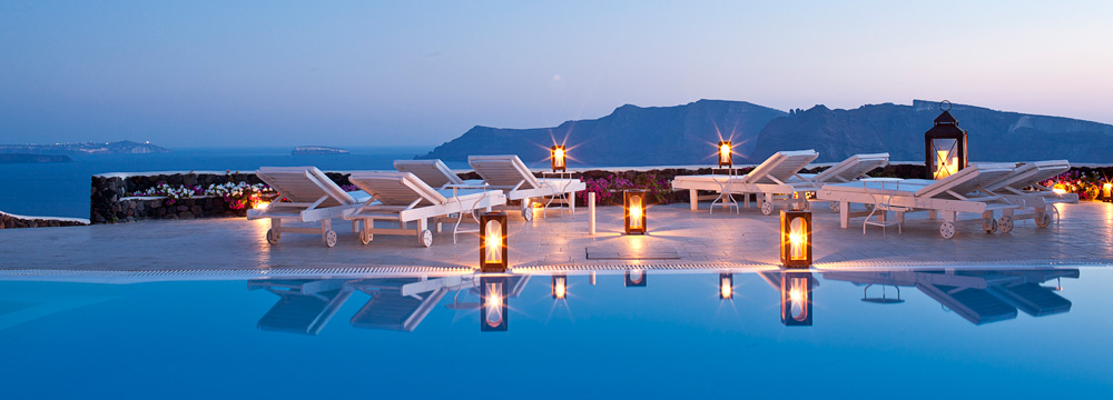 Canaves Oia swimming pool