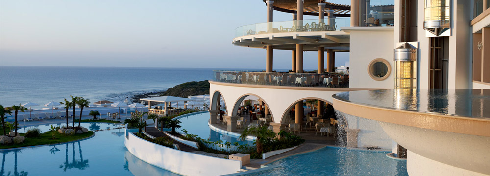 ATRIUM PRESTIGE - POOL VIEW