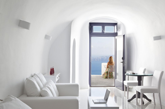 luxury-hotel-imerovigli