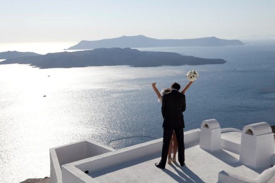Romantic Wedding in Santorini