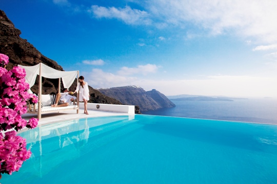 Honeymoon destinations in Greece