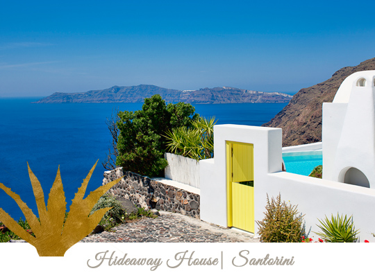 The best Santorini Villas