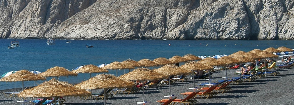 Perissa Beach